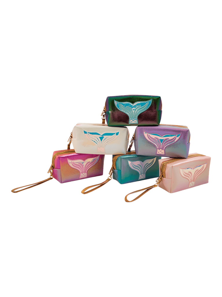 Trousses de sirènes brillantes et colorées de fille pour toilette ou maquillage vue d'ensemble