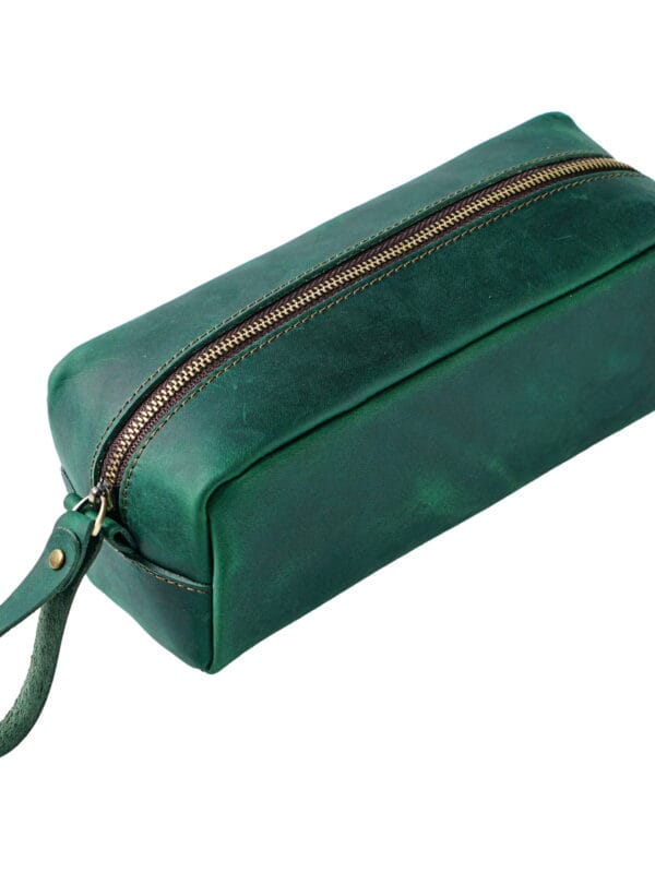 Petite trousse de maquillage en cuir vert émeraude photo 1